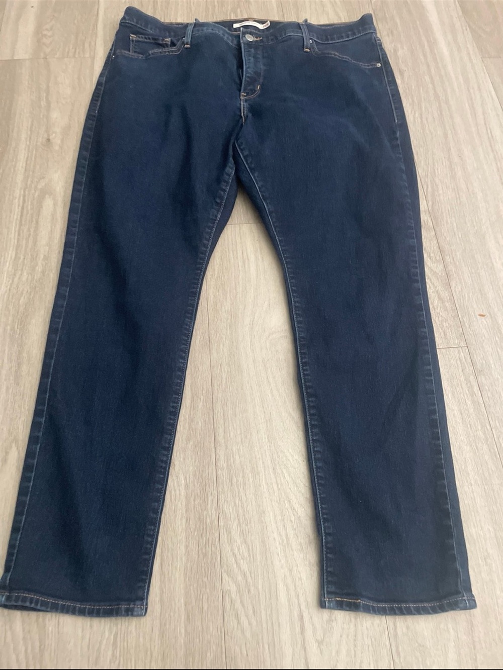 Levi's Men's Straight Jeans in Dark Blue